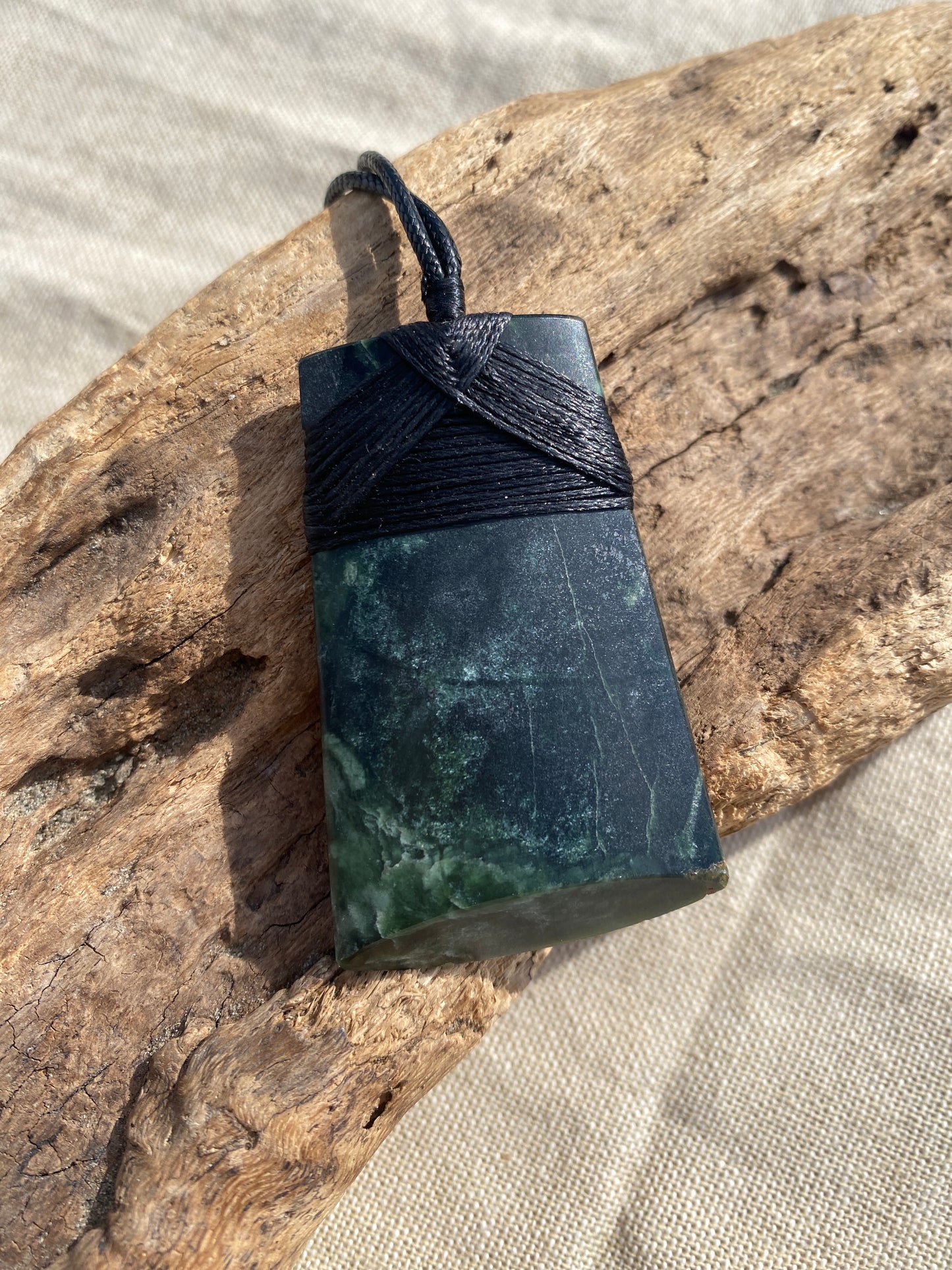 Classic Pounamu Toki - Sml