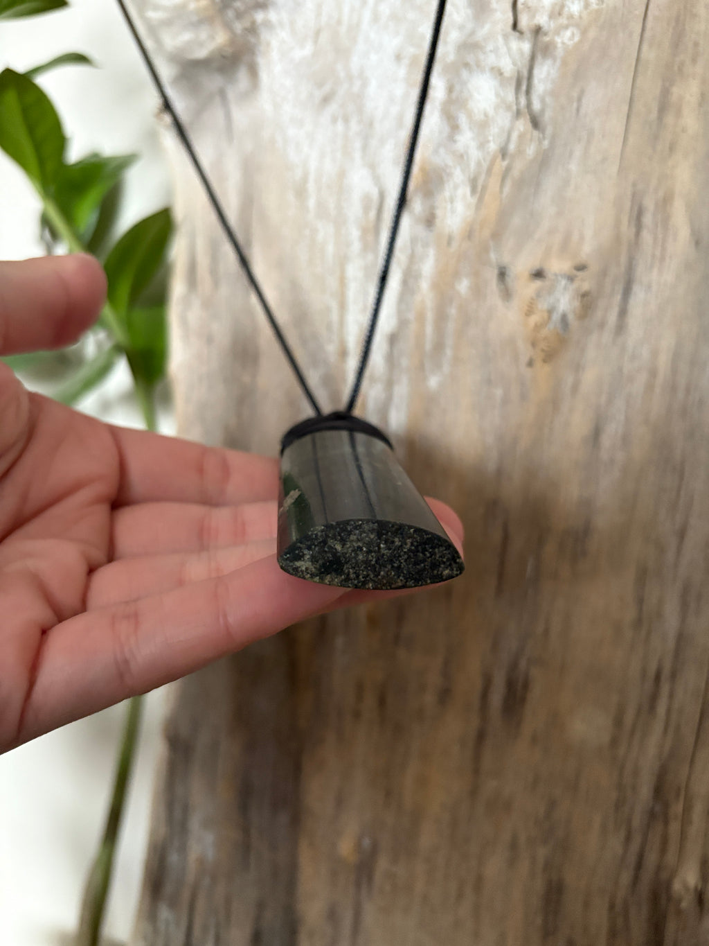 Classic Dark Pounamu Toki - Large