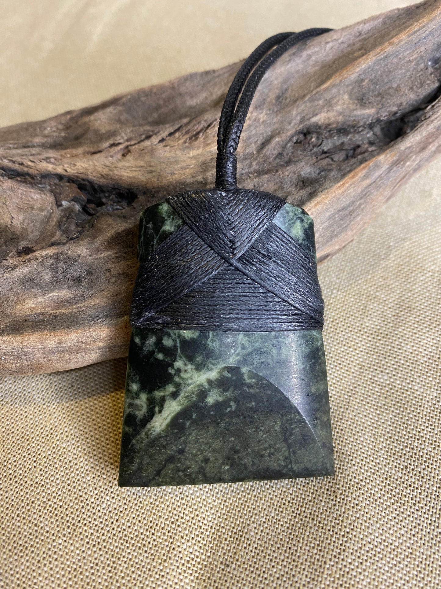 Dark Spotty Pounamu Toki